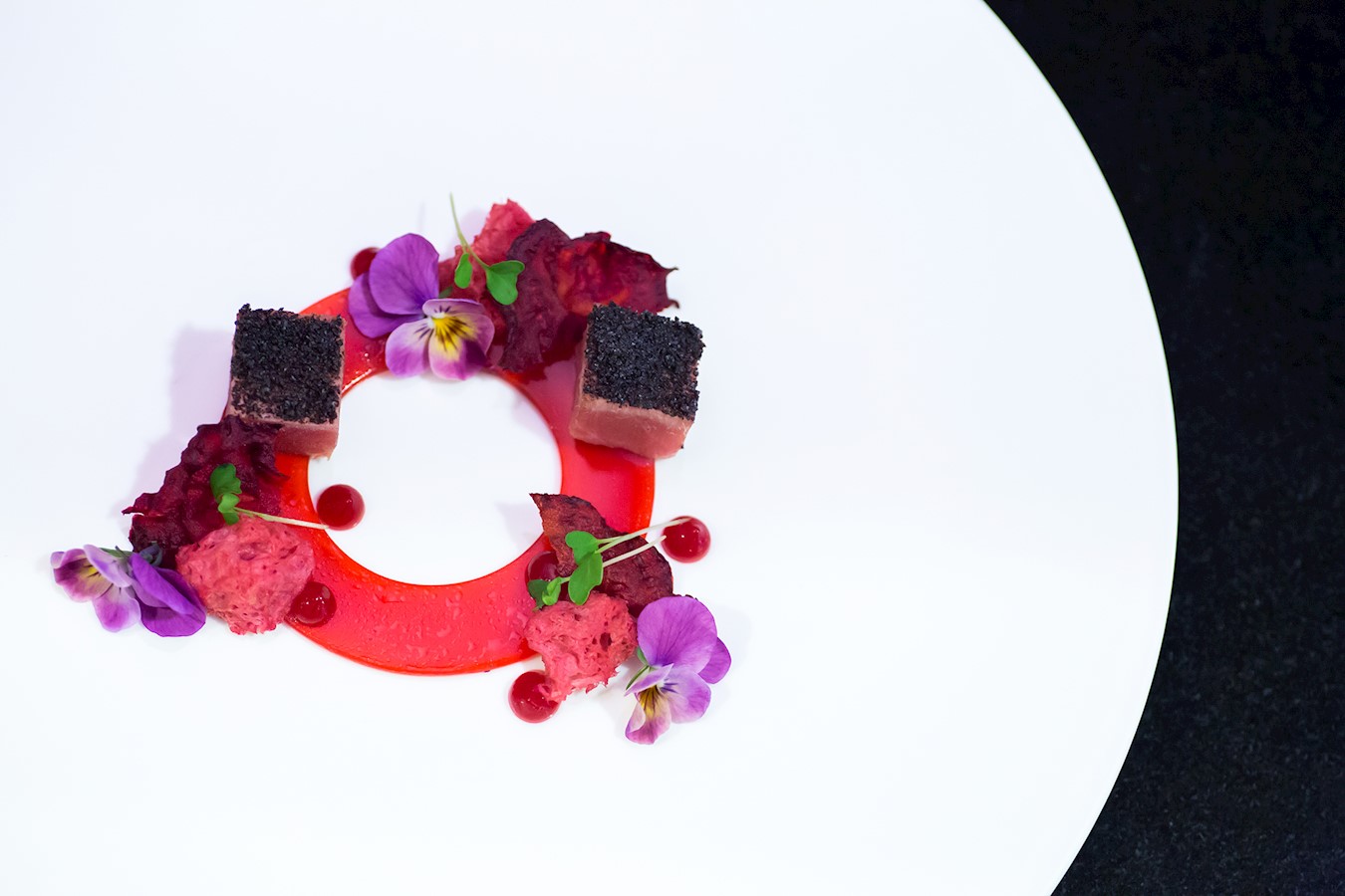 Fine dinning restoran Spinnaker 3.jpg