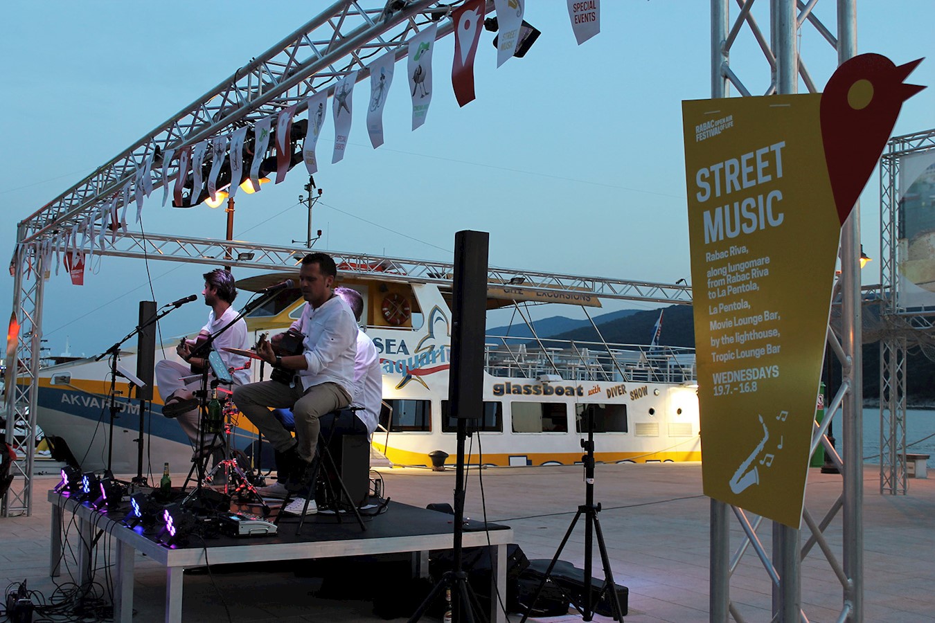 Rabac Street Music (2).JPG