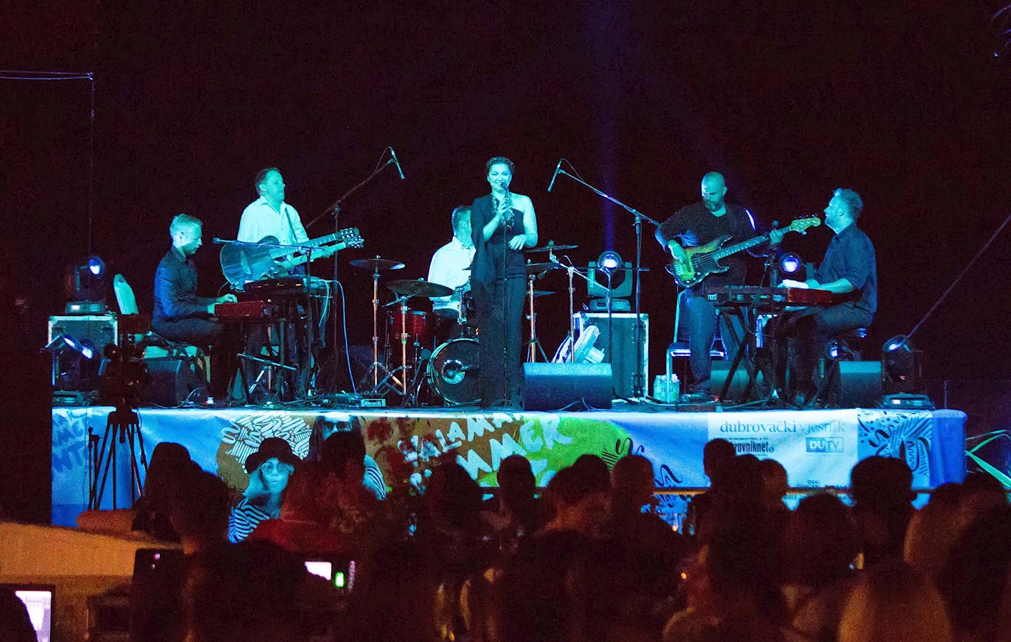 Nina Badric na terasi hotela VDP_21072017 (1).jpg