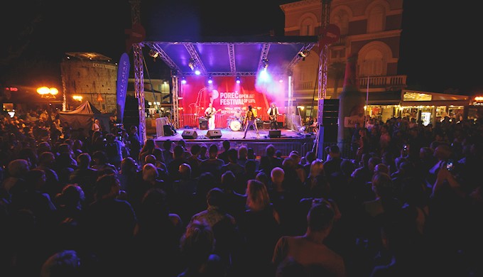 The QUEEN Real Tribute Band rasplesao Poreč_photos by Robert Marić (2).JPG