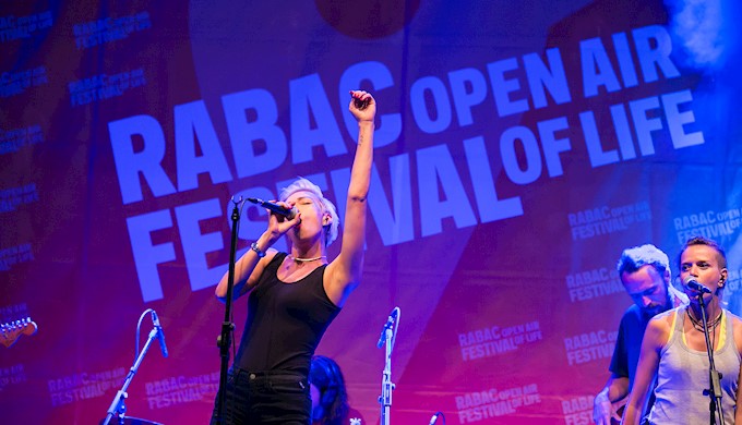 Energični Elemental zatvorio prvi Rabac Open Air (5).jpg