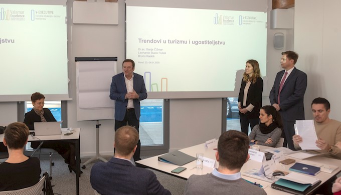 V-Executive edukacija.jpg