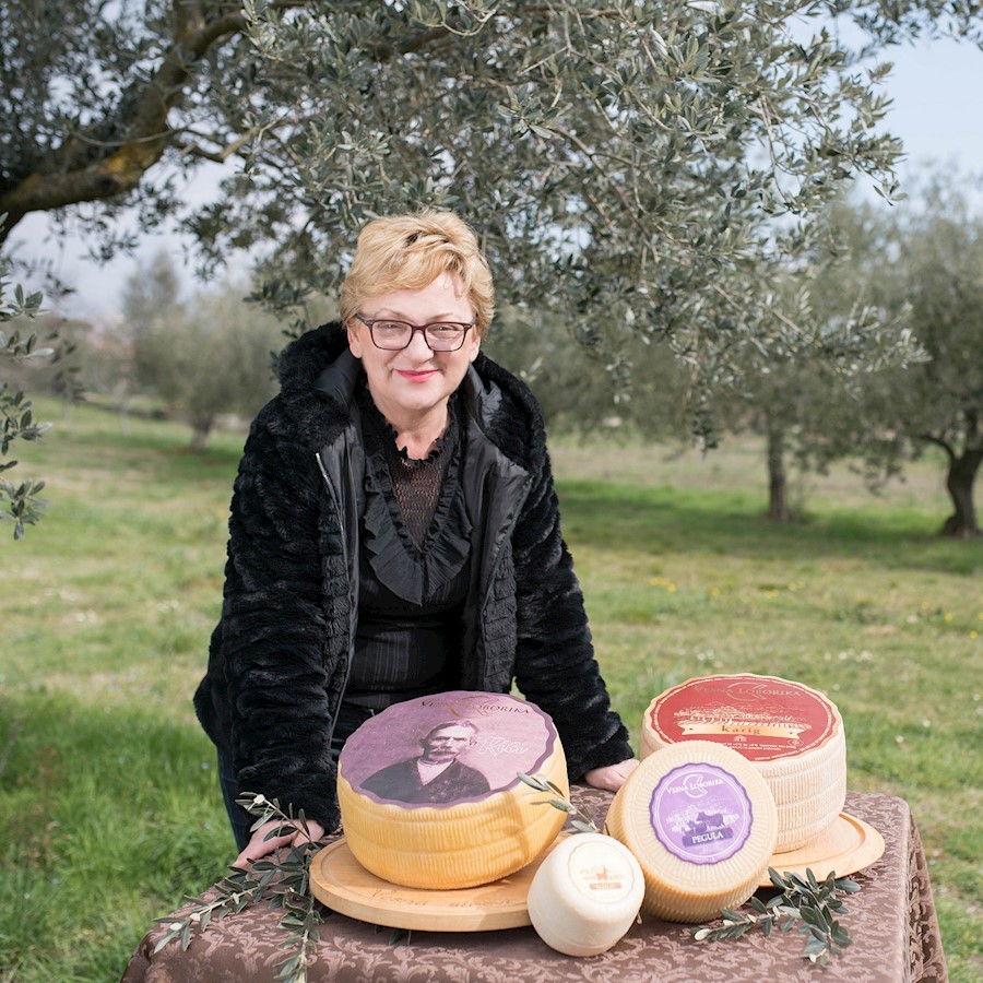 Vesna Grubešić - Vesna Loborika.jpg