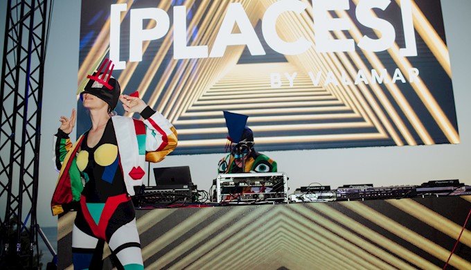 Nipplepeople u Dalmacija PLACES.jpeg