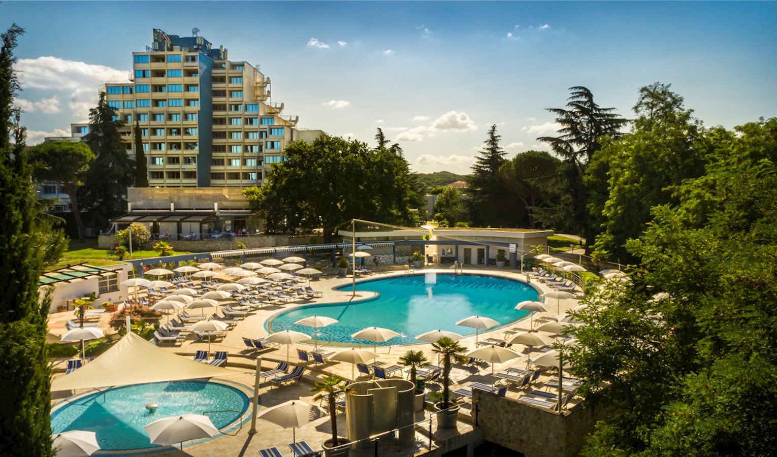 Valamar Diamant Hotel and Residence.jpg