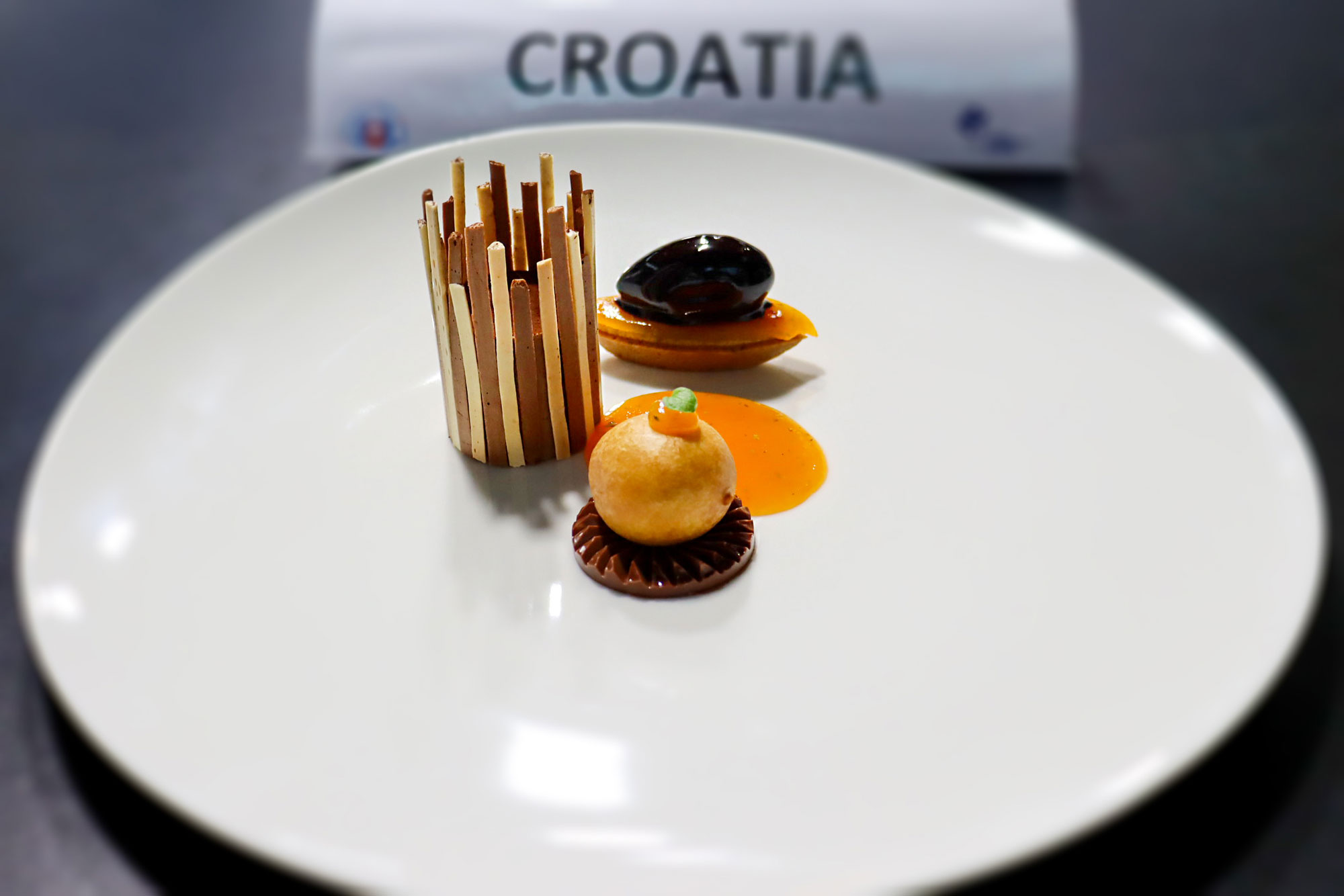 Desert s čokoladom.jpg