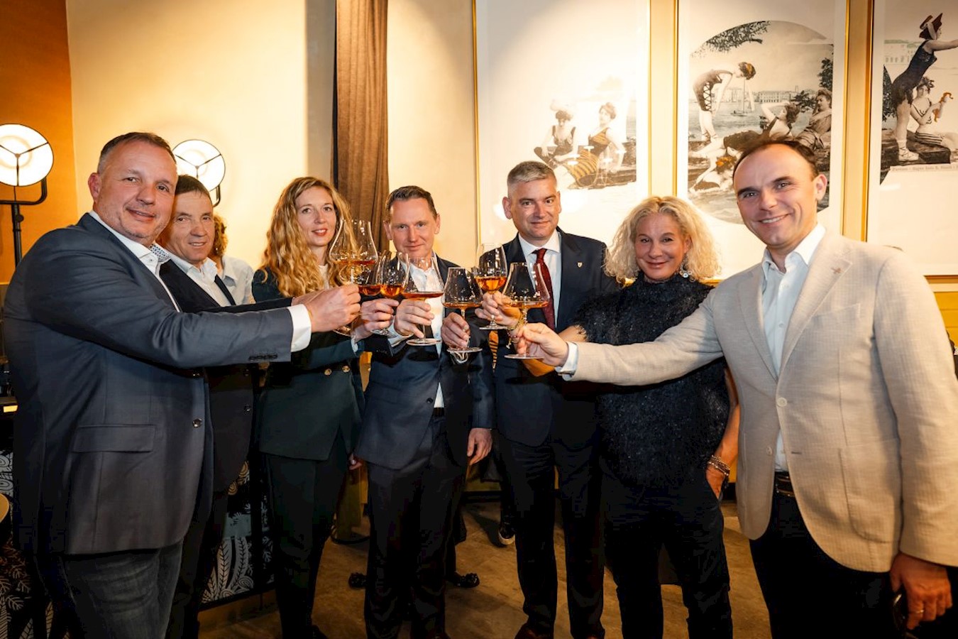 Jadran-Opening_zajednicka fotografija.jpg