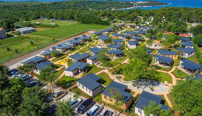 Kamp Lanterna - novi Meditterranean Garden Premium Village.jpg