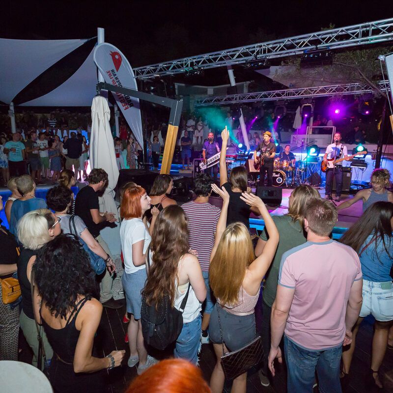 Belan rasplesao Rabac svojim vječnim hitovima