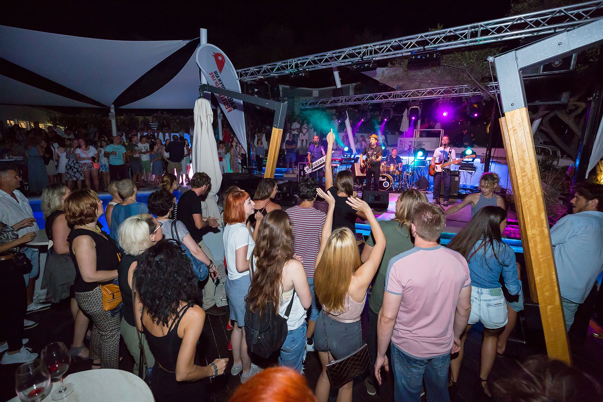 Belan rasplesao Rabac svojim vječnim hitovima