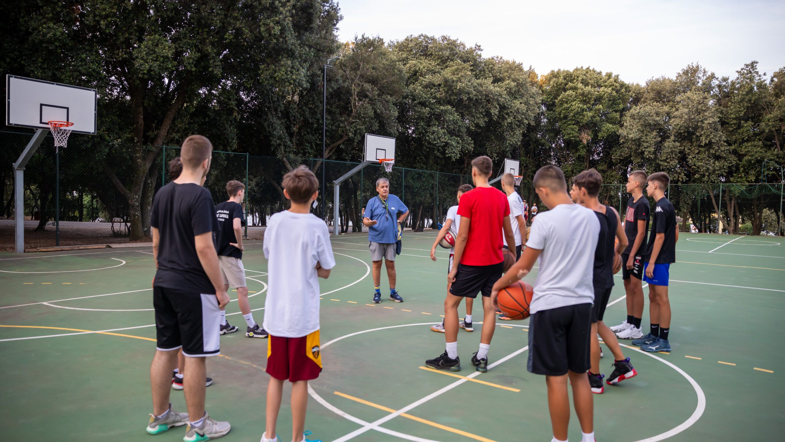 Valamar ugostio ljetni kamp mladih košarkaša iz Petrinje i Poreča