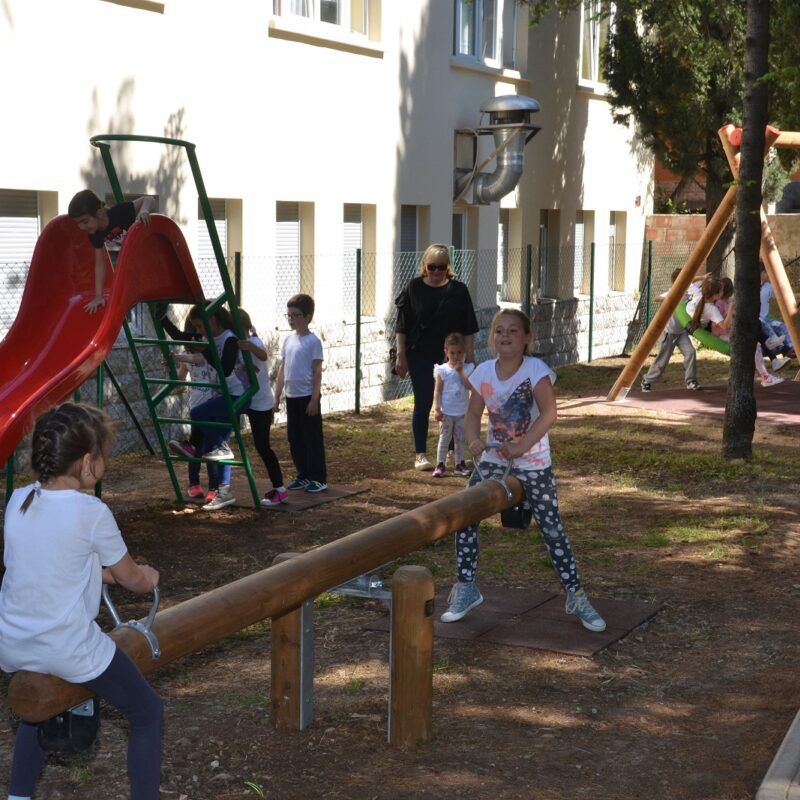 U Labinu otvoreno novouređeno dječje igralište