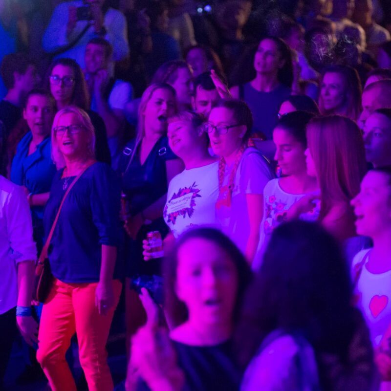 Spektakularnim koncertom Parnog valjka završeno ljeto u Valamaru
