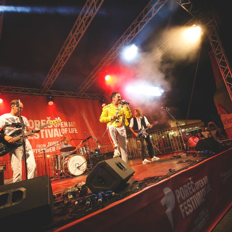 The QUEEN Real Tribute Band Poreču priuštio večer za pamćenje