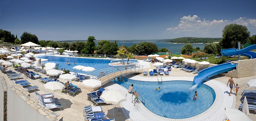 As many as five Valamar hotels receive the TUI Environmental Champion Award 2017