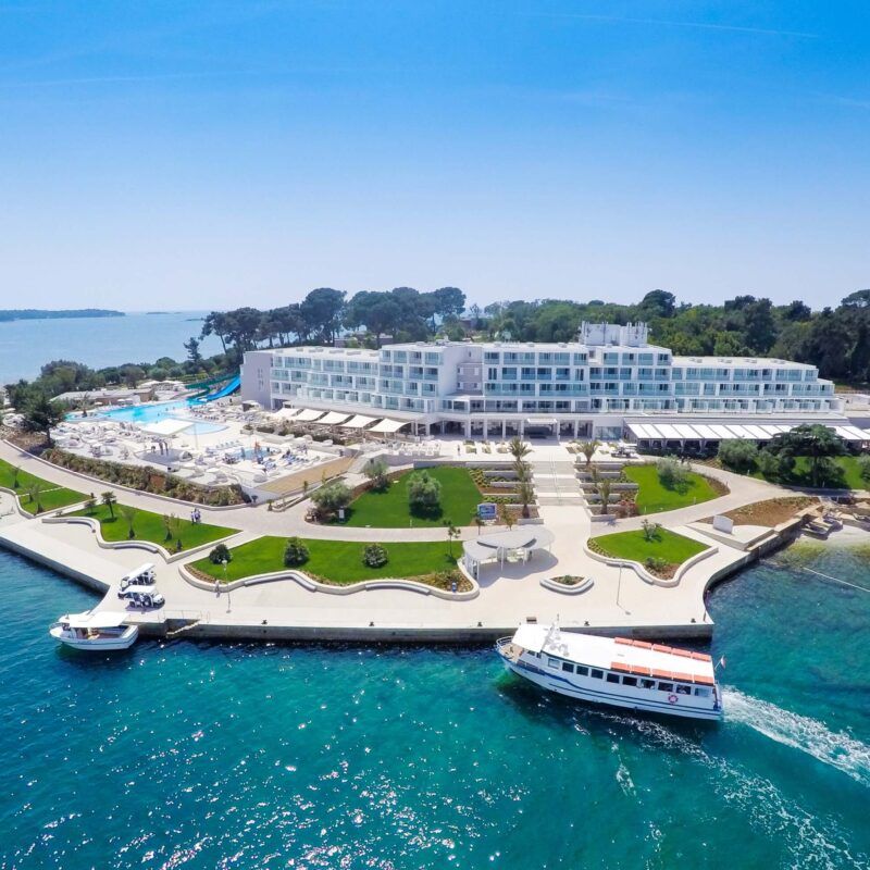 U Valamar Rivijeri nitko od stalnih i sezonskih zaposlenika neće imati mjesečni neto primitak ispod 4.000,00 kuna